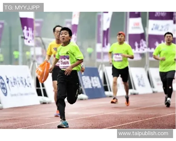 深圳飞盘队的崛起与坚持马拉松大满贯背后的青春奋斗故事